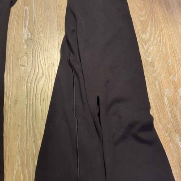 Offline by aerie real me extra flare size small black leggings - Picture 4 of 5